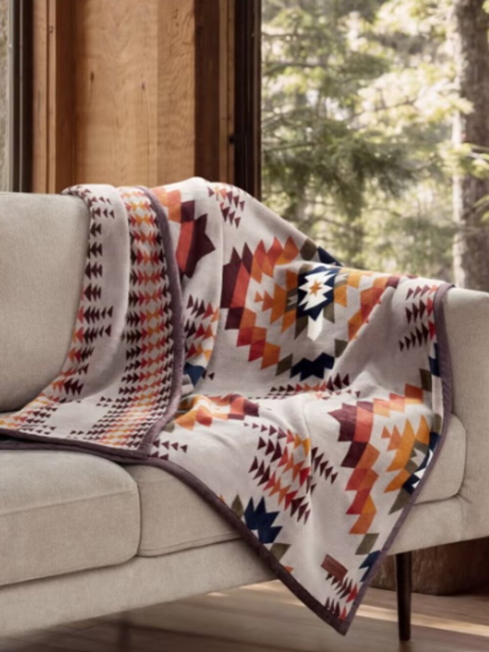 NEW Pendleton Reversible Soft Plush Throw 50x70 Sonoran Dusk
